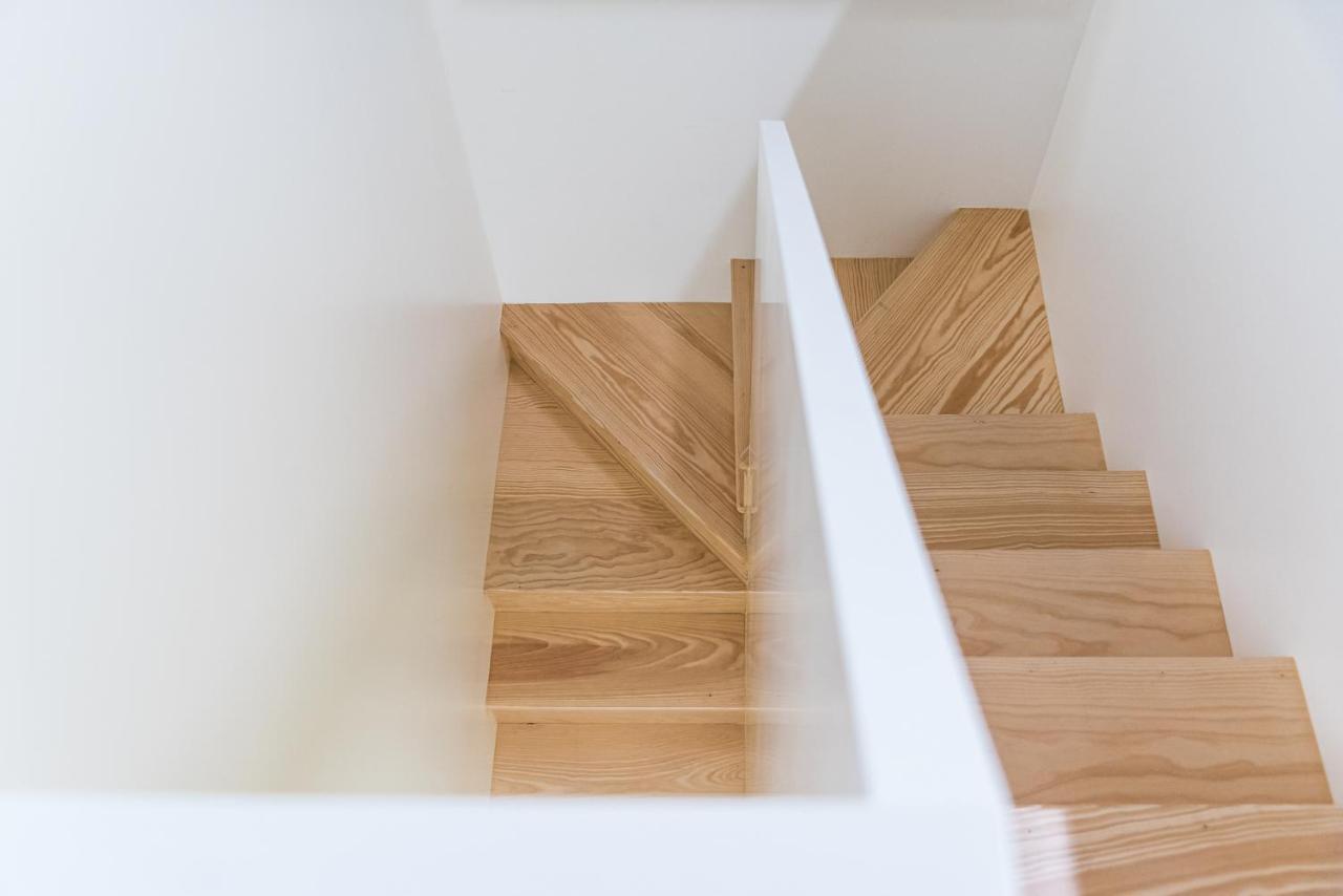 Door 65 - Historical Center Apartments ポルト エクステリア 写真
